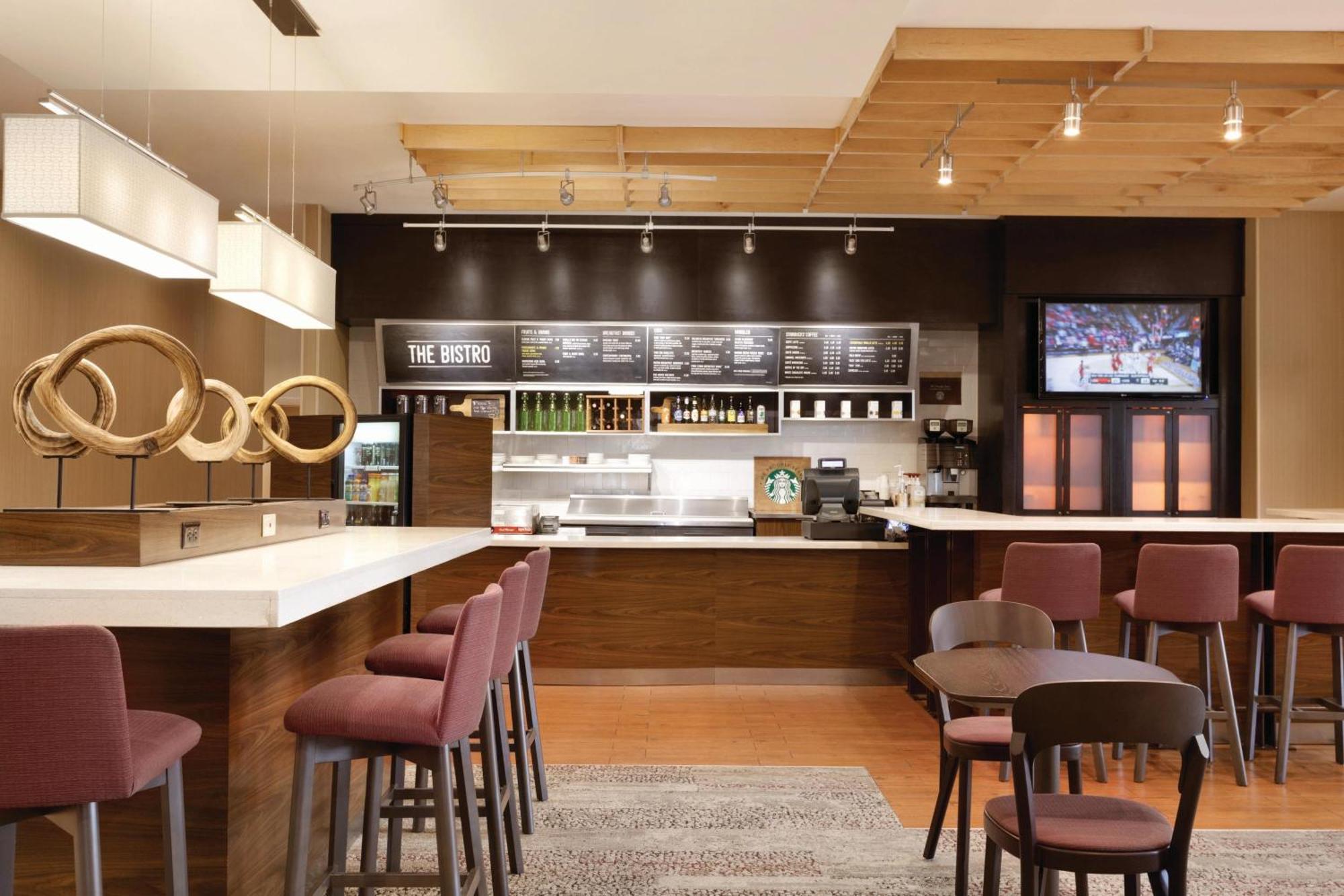Отель Courtyard Charlotte Airport North Экстерьер фото
